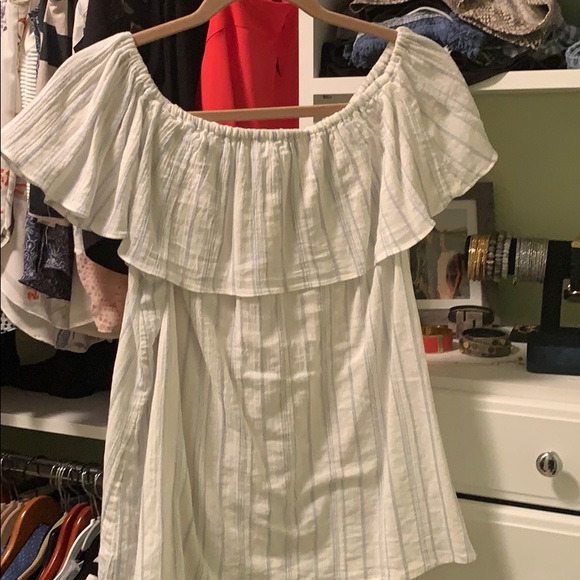 Off the shoulder blouse - Picture 3 of 3